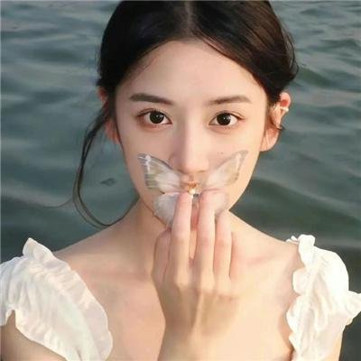 抓痕和乌鸦